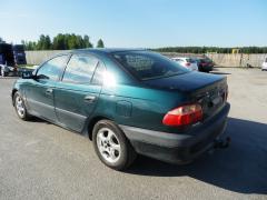 Toyota Avensis 1.6 VVTi -01