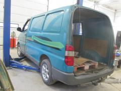 Toyota Hiace  95-05 2,4TD lyhyt -96  