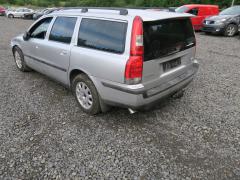 Volvo V70 II 2.4i