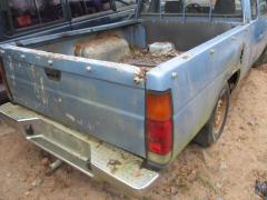Nissan King Cab 2,5D 2WD -88 