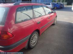 Toyota Avensis T22 5D STW 2.0D-4D MT5