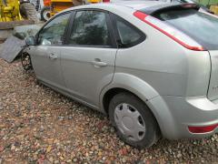 Ford Focus -08 HB