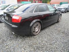 Audi A4 (8E) 1.8T 4X4 Sed