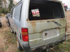 Toyota Hiace 2,4D 4x4 pitk -90
