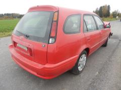 Toyota Corolla 1.4 VVTi Farm. -00
