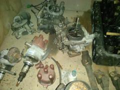 Toyota Corolla KE 70 VARAOSIEN LOPPUUNMYYNTI