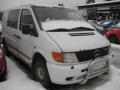 Kuva 3: Mercedes-Benz Vito 112cdi 2000