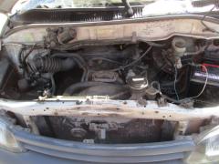 Toyota Hiace  2,4D  lyhyt -96