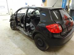Toyota Auris 1.6 5ov HB