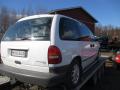 Kuva 3: Chrysler Voyager 1999