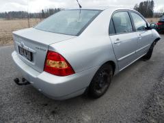 Toyota Corolla 1.6 VVti sed. -03