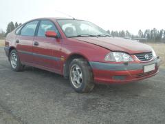 Toyota Avensis 1.6 LB -01