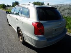 Toyota Avensis 2.0 D4D Farm. -03