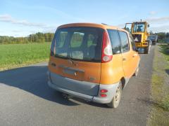 Toyota Yaris Verso 1.3 Autom. -01