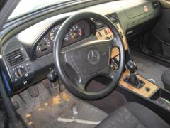 Mercedes-Benz C 180 220d