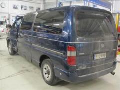 Toyota Hiace D4D 117 Neliveto bussi