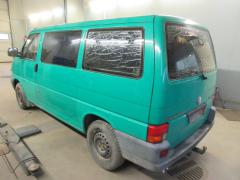 Volkswagen Transporter 2,5 TDI 75kW syncro