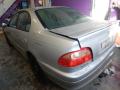 Kuva 3: Toyota Avensis 1.8 VVti sed. -02 2002