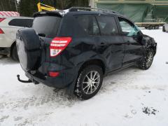 Toyota RAV4 (III) 2.2 D-4D 4WD