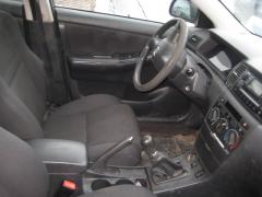 Toyota Corolla 02-07 (E120) farkku