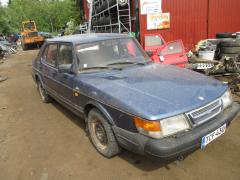 Saab 900