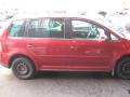 Kuva 3: Volkswagen Touran 1.6 fsi 2004