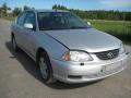 Kuva 3: Toyota Avensis 1.8 VVti sed. -02 2002