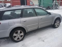 Subaru Outback 2.0 D 44