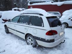 Toyota Avensis T22 Pre-Facelift 5D STW 2.0TD MT5 Sol