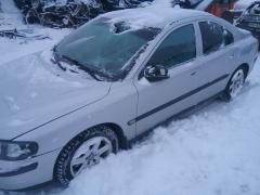 Volvo S60 2.4 Bensa sedan