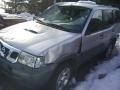 Kuva 3: Nissan Terrano II 2,7TDi 4x4 -05 2005