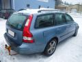 Kuva 3: Volvo V50 5D STW 2.4i MT5 Kinetic 2004