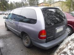 Chrysler Voyager 5D MPV 3.8i A/T AWD