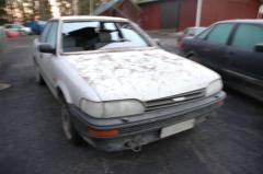 Toyota Corolla 1,3i  sed -90