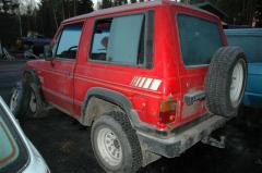 Mitsubishi Pajero 2,3 TD -83 lyhyt