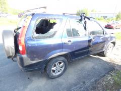 Honda CR-V 2.0i-Vtec Maasturi