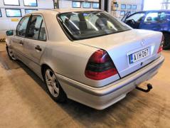 Mercedes-Benz C 180 1.8i 4D sedan -97