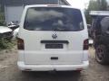 Kuva 3: Volkswagen Transporter 2,5TDI  -04  2004