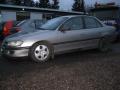 Kuva 3: Opel Omega B 2.0i 16v ECOTEC SEDAN 1996