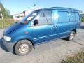 Kuva 3: Nissan Vanette Cargo 2.3D Pakettiauto 1995