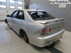 Toyota Lexus IS 200 2.0 VVT-i Sed