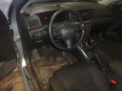 Toyota Corolla 02-07 (E120)