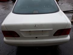 Mercedes Benz E-Sarja E 300 Turbo-D