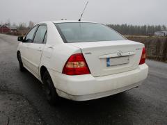 Toyota Corolla 1.4 VVTi sed. -04