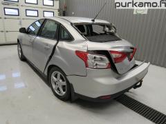 Ford Focus III 1.6i 16V Sed