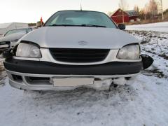 Toyota Avensis 1.6 sed. -00