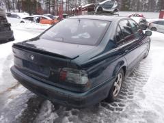BMW E39 4D Sedan 528i MT5