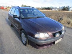 Toyota Avensis 2.0 TD Farm. -99