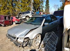 Volvo S40 2,0T -01