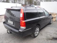 Volvo V70 5D STW 2.4 D5 A/T AWD Summum
